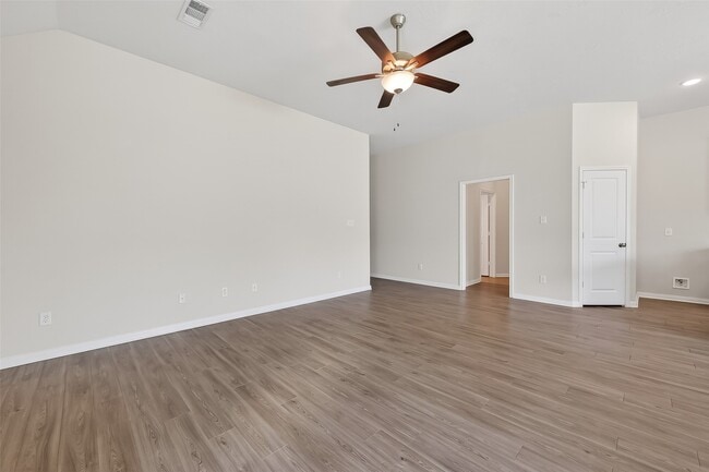 Building Photo - 14371 N Summerchase Cir