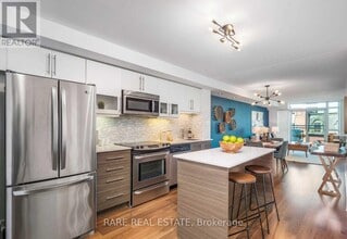 Building Photo - 1169 Queen St W