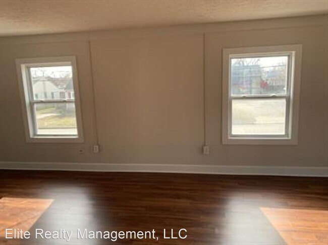Building Photo - Studio, 1 bath House - 703 1/2 East 25th S...