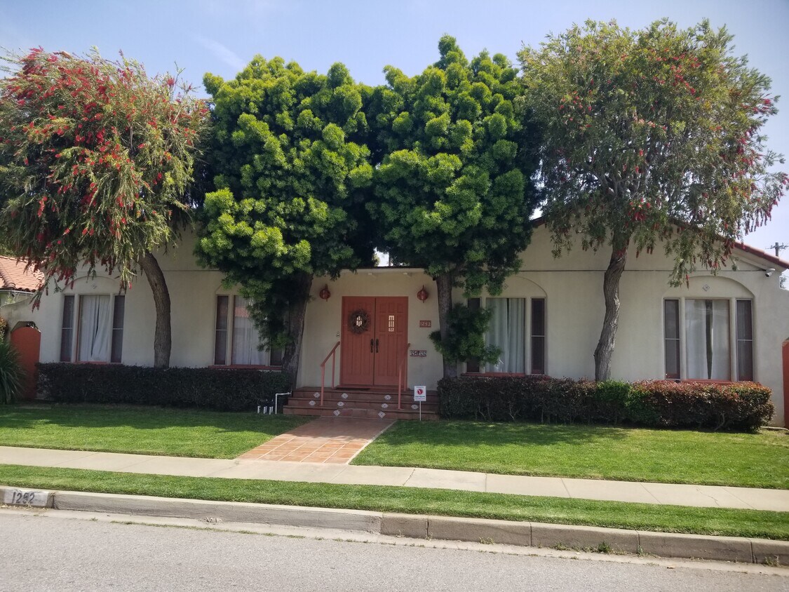 1252 Preston Way, Venice, CA 90291 Townhome Rentals in Venice CA