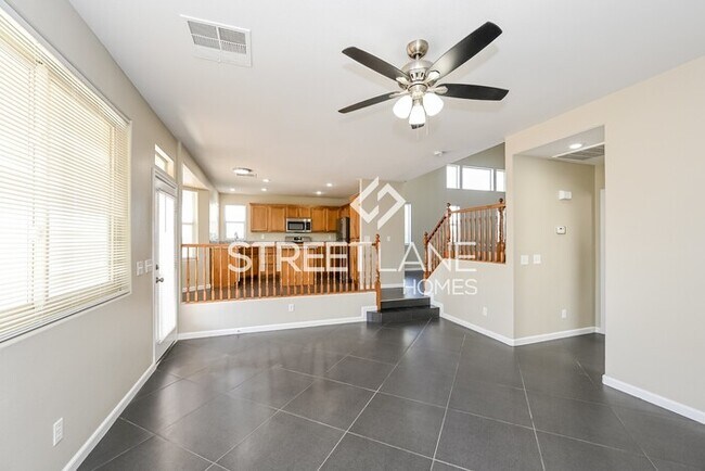 Building Photo - REDUCED!