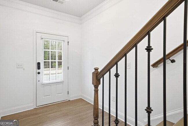 Foto del edificio - 1450 Baygreen Rd