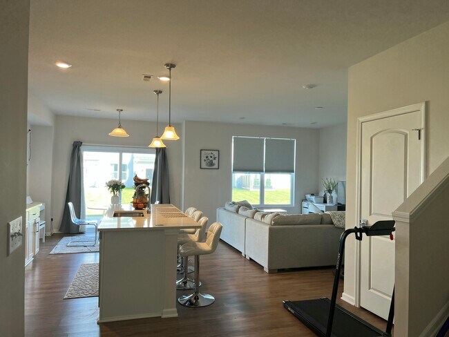 Foto del edificio - 604 Angus Ln