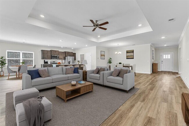 Foto del edificio - 1029 Birch Ln