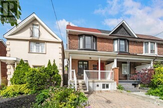 Building Photo - 1042 St Clarens Ave