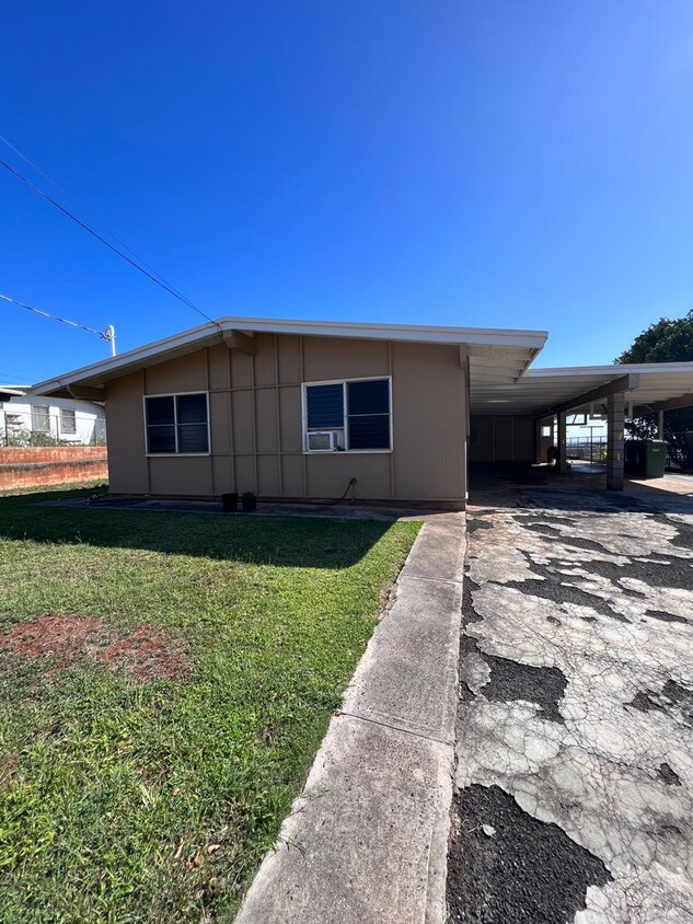 Foto principal - Amazing 3 Bedroom 2.5 Bath * Lanai * AC