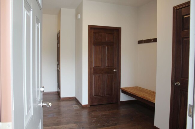 Entry - 9019 W Stuth Ave