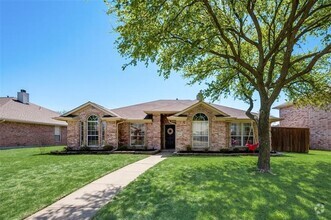 Building Photo - 1408 Woodmont Dr