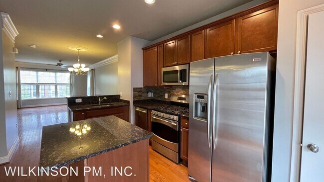 Foto del edificio - 3 br, 2.5 bath House - 4318 Potomac Highla...