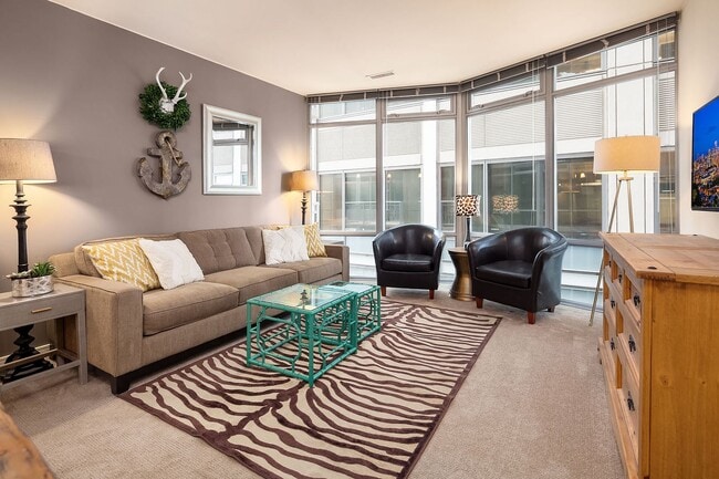 Building Photo - Cosmopolitan Condominiums ~ South Lake Union