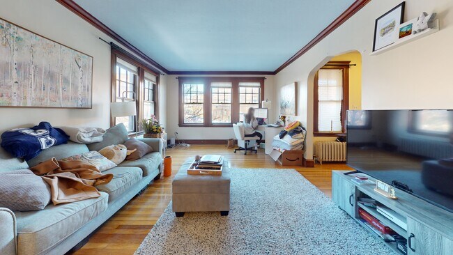 Building Photo - 101 Colborne Rd