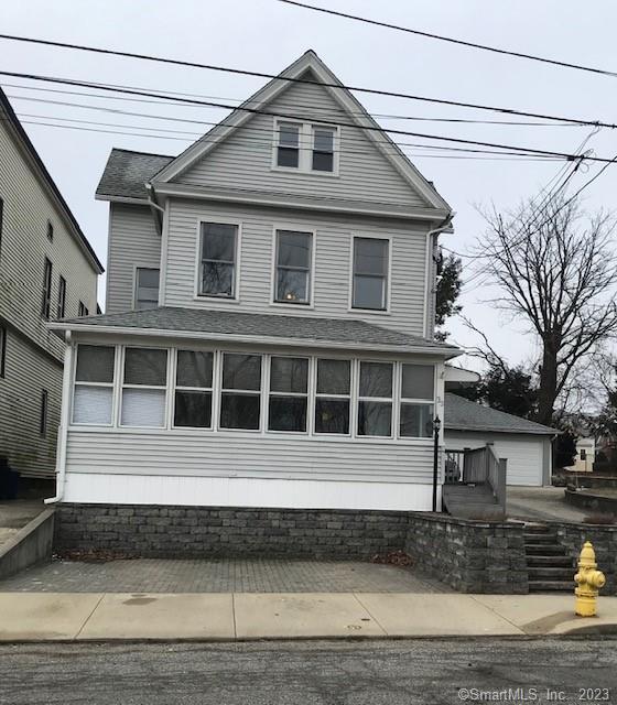 33 Holbrook St, Ansonia, CT 06401 Apartment for Rent in Ansonia, CT