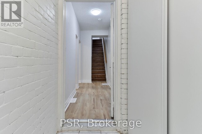 Building Photo - 212 Coxwell Ave
