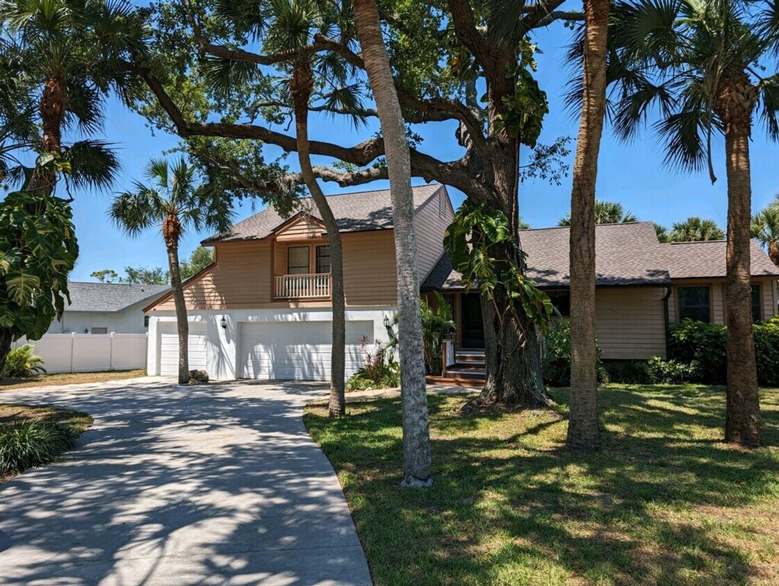 McGregor Woods Community with Natural Sur... - McGregor Woods  Community with Natural Sur...