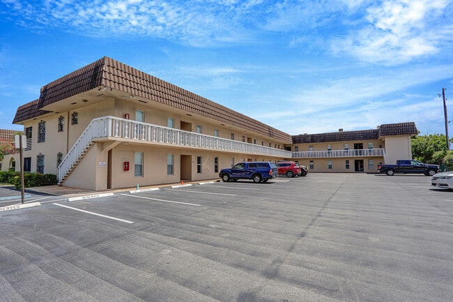Building Photo - 342 Southwind Dr