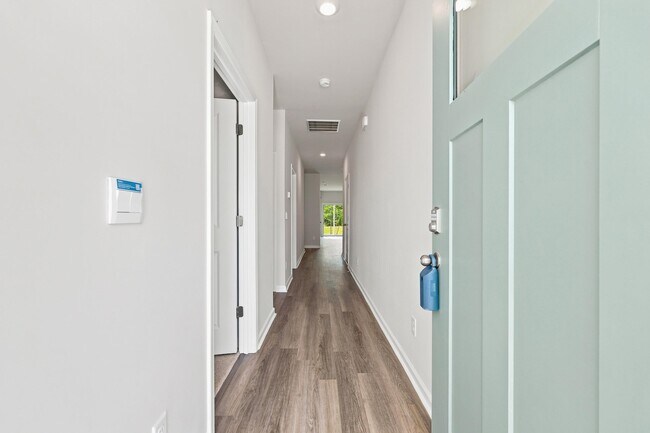 Foto del edificio - 284 Long Beard Way