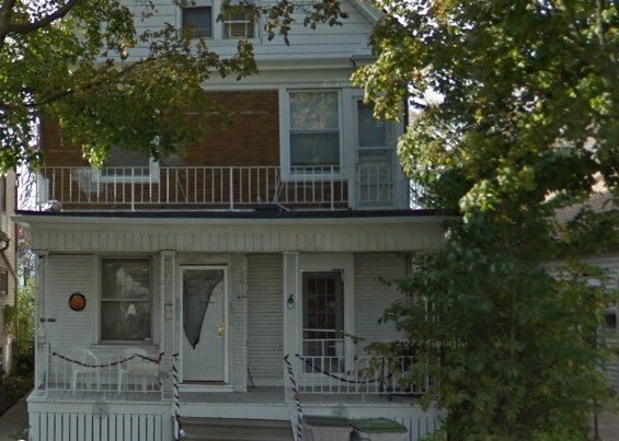 Primary Photo - 2041 S 16th St
