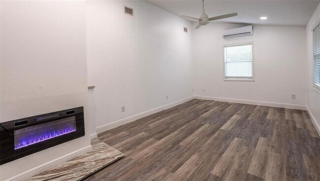 Foto del edificio - 1405 10th St S
