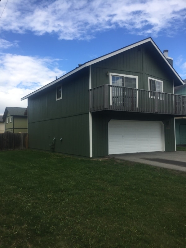 Building Photo - 3400 Meadowbrook Cir