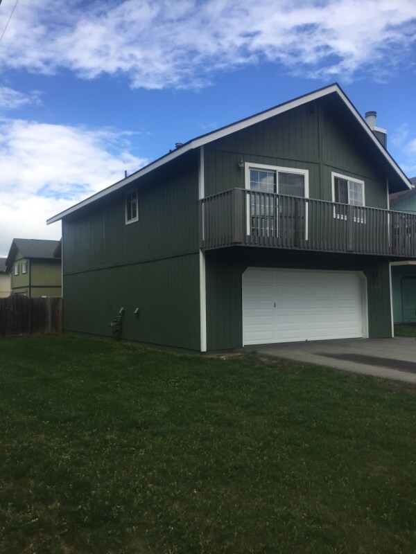 Foto del edificio - 3400 Meadowbrook Cir