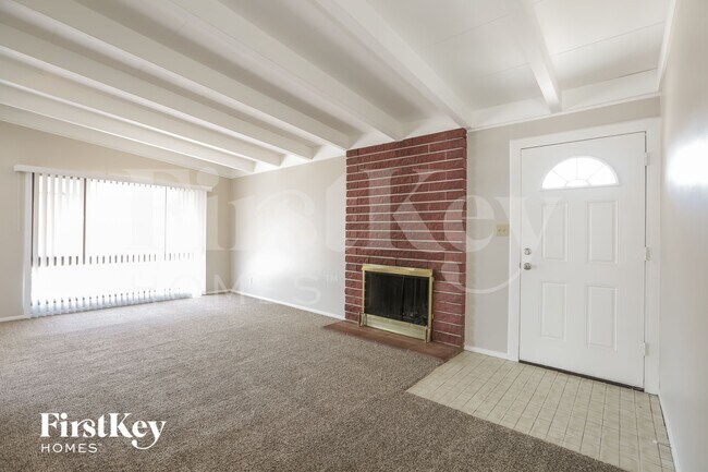 Foto del edificio - 333 S Mallard St