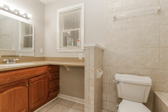 Primary Photo - Charming brick ranch in Ladson, SC!