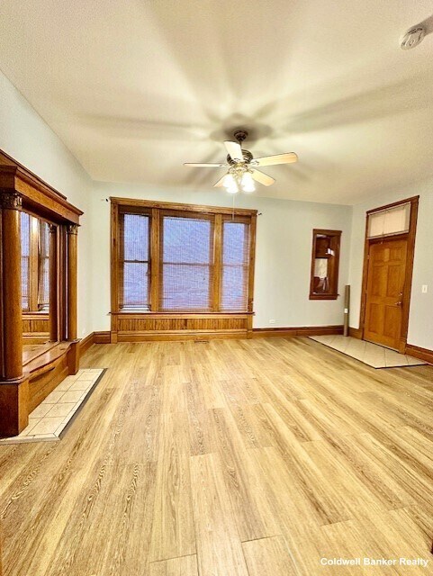 Foto del edificio - 1610 N Sawyer Ave