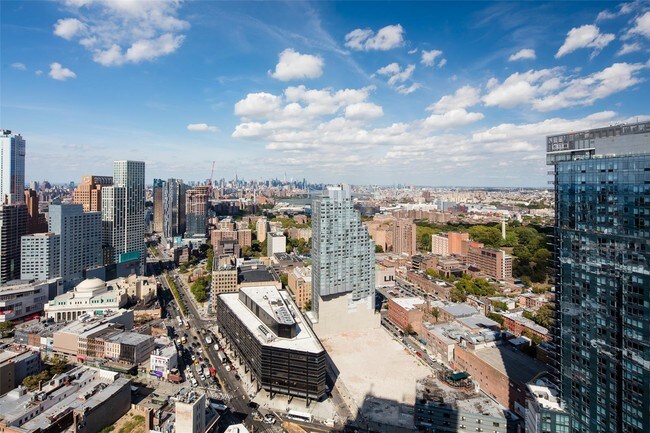 Foto del edificio - 333 Schermerhorn St