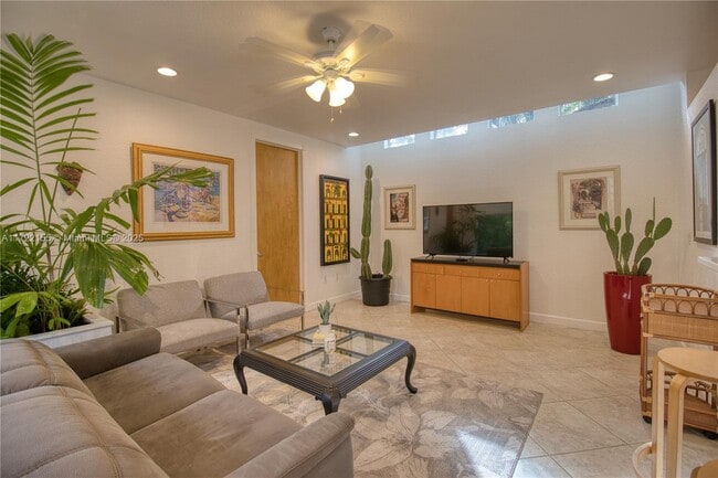 Foto del edificio - 2200 Lincoln Ave