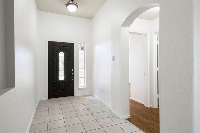 Building Photo - 5308 Running Brook Ln