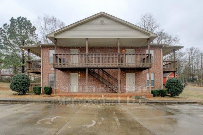 1640 Golf Club Ln Unit C, Clarksville, TN 37043 Condo for Rent in