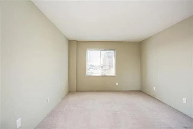 Building Photo - 4550 Warwick Blvd