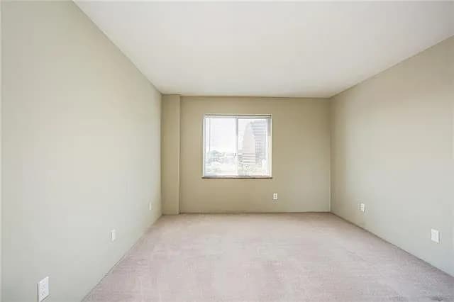 Foto del edificio - 4550 Warwick Blvd