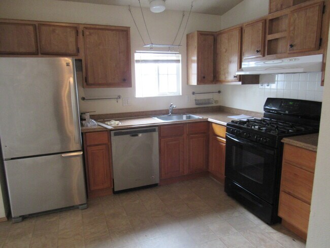 Building Photo - 4915 Shattuck Ave