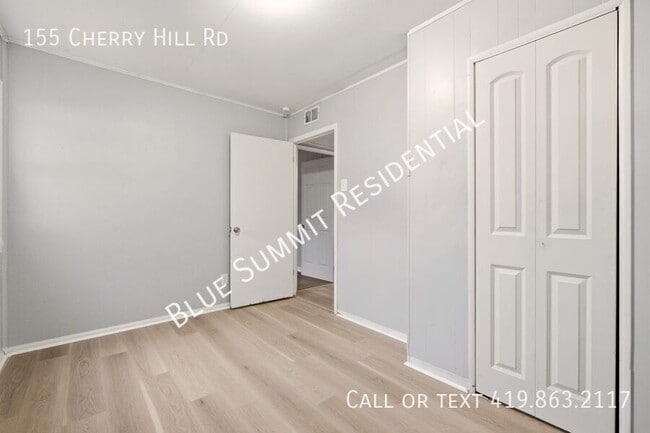 Building Photo - 155 Cherry Hill Rd