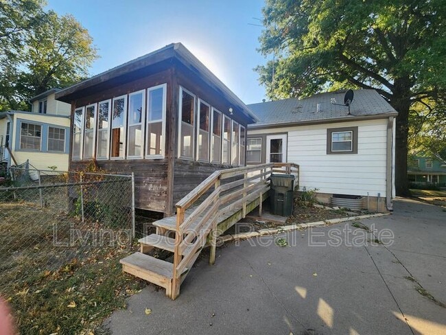 Building Photo - 1548 S 25th St