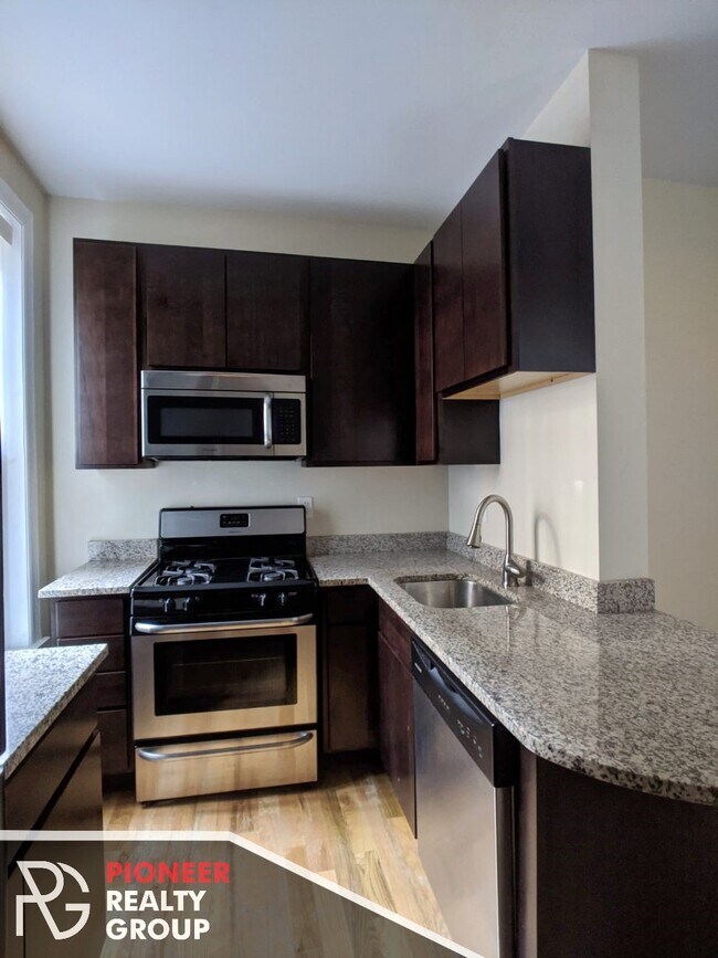 Foto del edificio - 1218 N Dearborn St