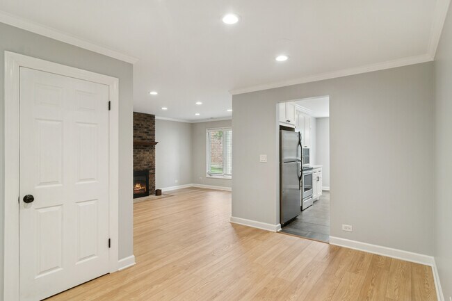Foto del edificio - 184 Grove Ave