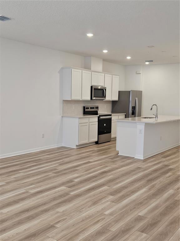 Foto del edificio - 11483 Harborview St