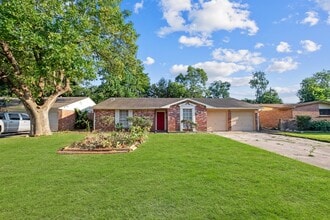 Building Photo - 4319 Tiffany Dr