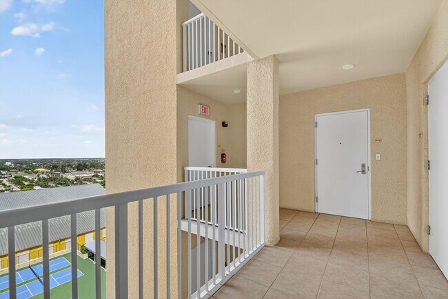 Foto del edificio - 2640 Lake Shore Dr