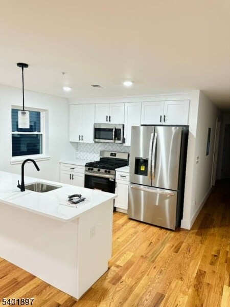 Foto del edificio - 131 Hedden Terrace