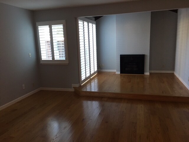 Foto del edificio - 22650 Silver Oak Ln