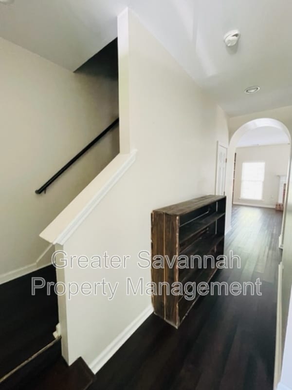 Building Photo - 209 Foxbury Square