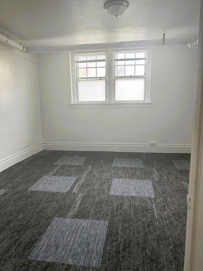 Hawley Green Apartments in Syracuse, NY