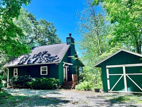 Building Photo - 54 Teaberry Ln