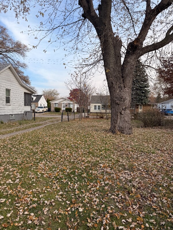 Foto del edificio - 24591 Valley Ave