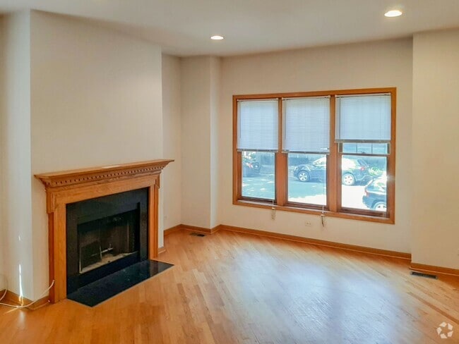 Building Photo - 2714 N Wayne Ave