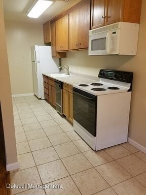 Building Photo - 3716 Poinciana Dr