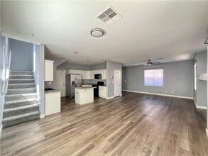 Building Photo - 8589 Peaceful Dreams St